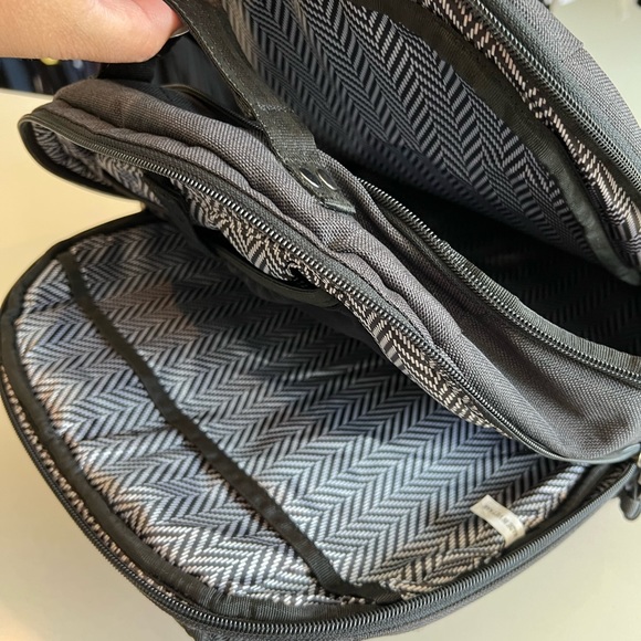 OGIO backpack - Picture 2 of 3